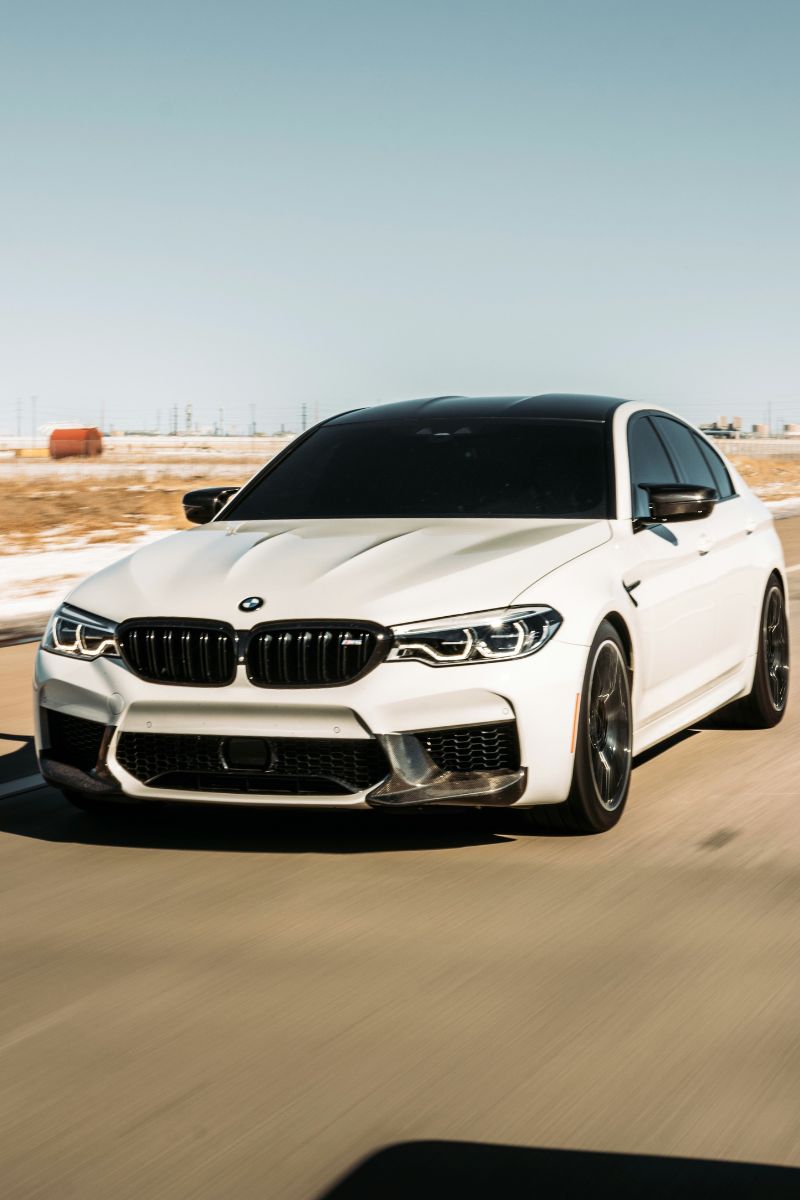 Best Luxury Car Rental Services in Delaware (3)